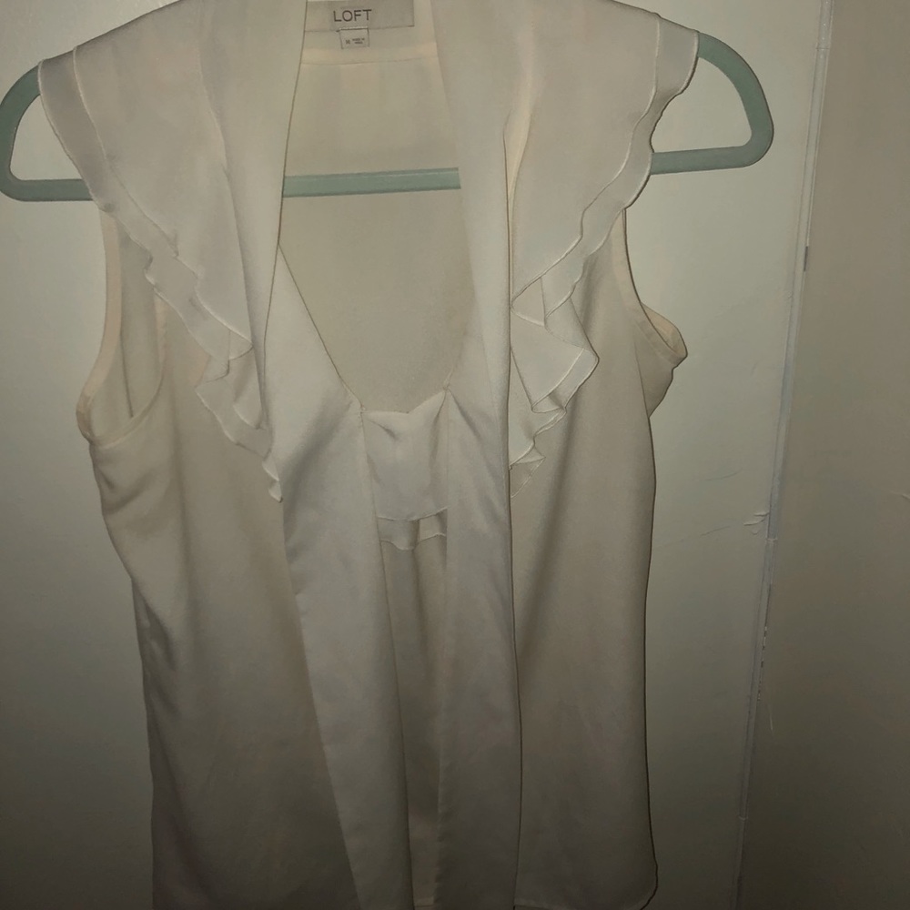 White tank